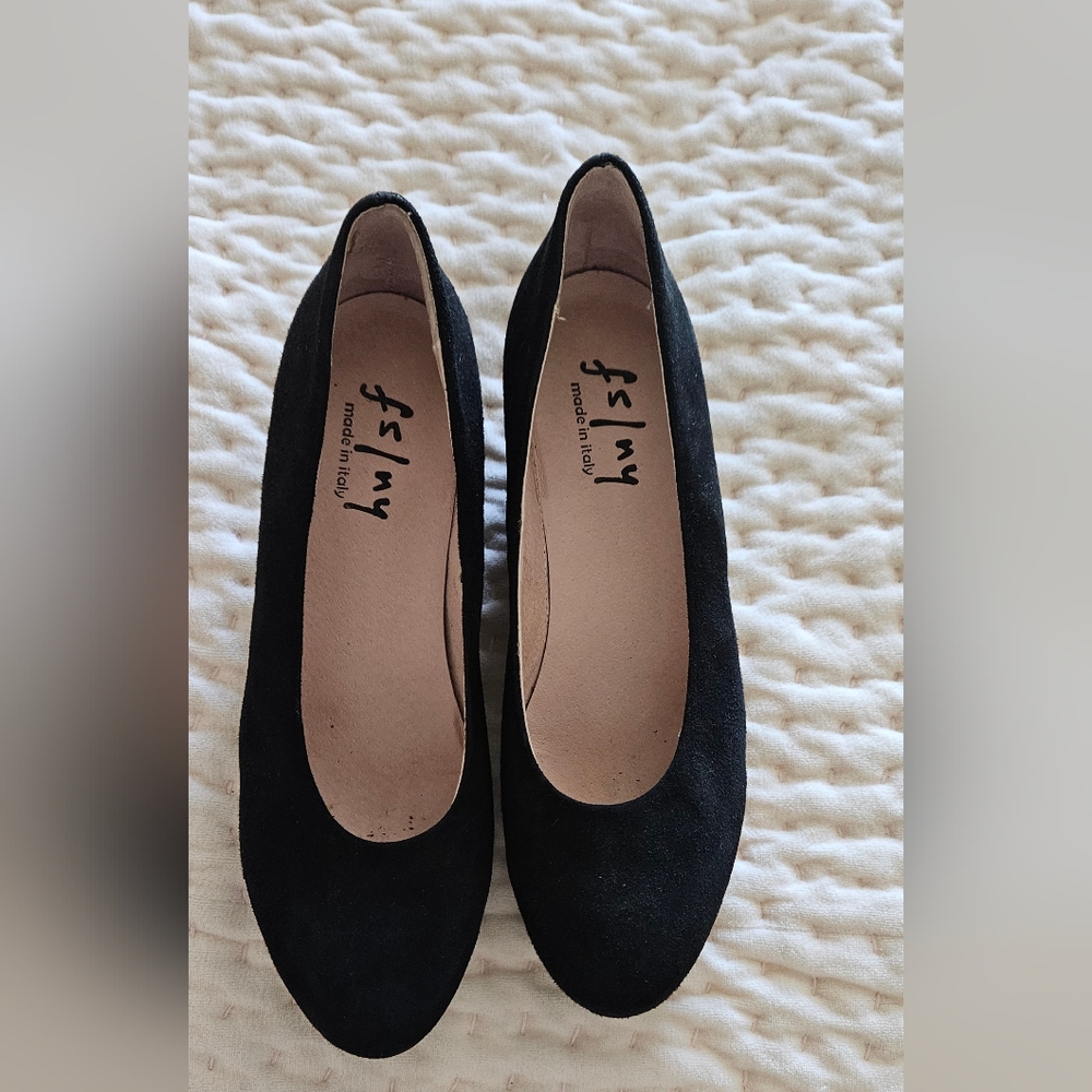 fs / ny black wedge heels